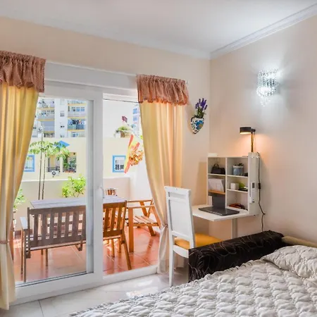 Apartament Sea Zephyr Centro Walk To Prime Location